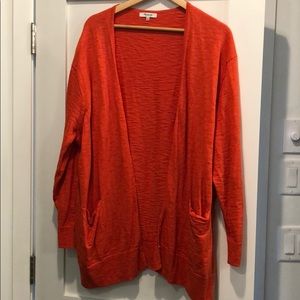 Boyfriend cardigan in orange by Madewell!
